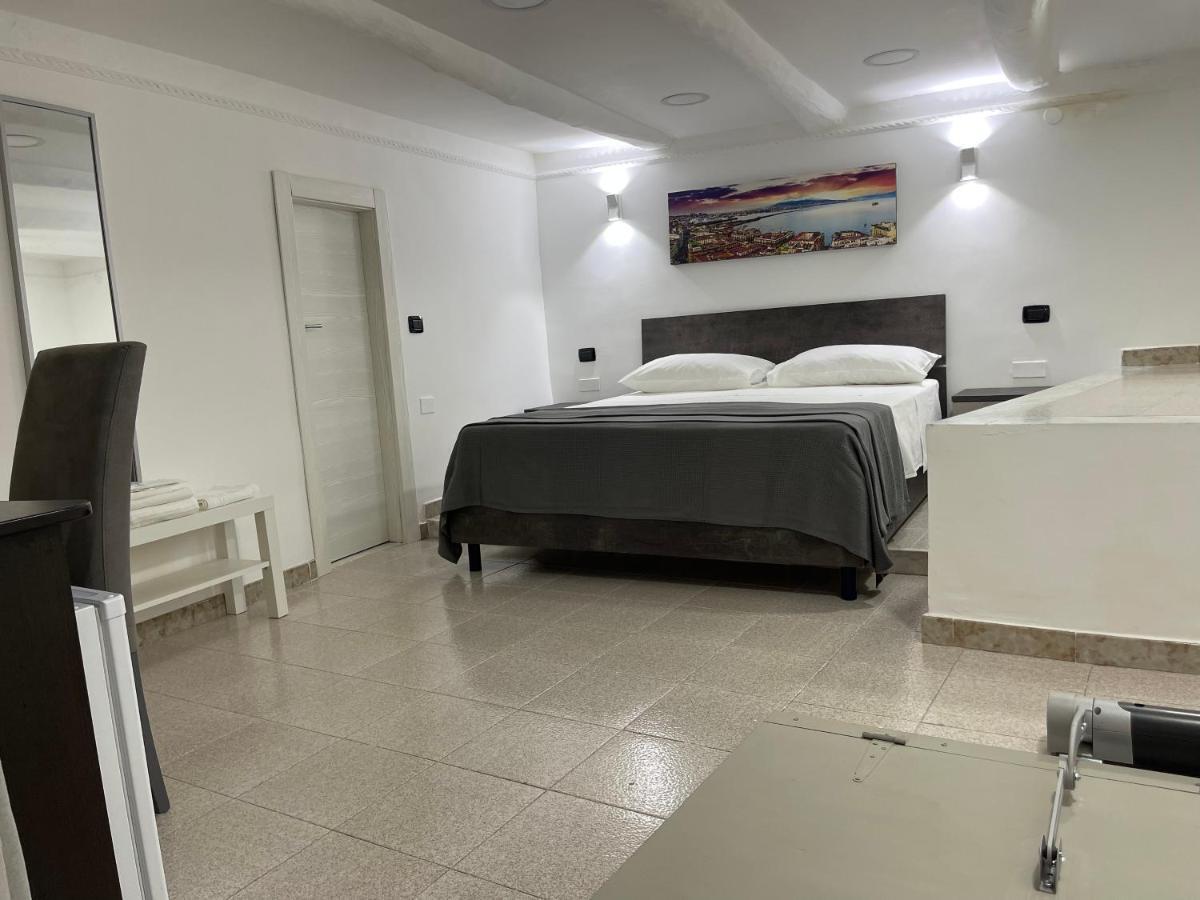 Sott O Pont Napoli Bed and Breakfast Buitenkant foto